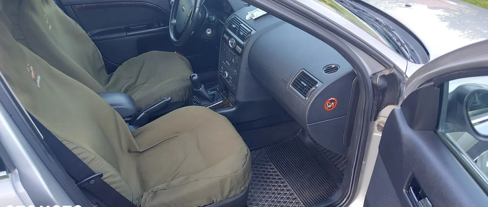 Ford Mondeo cena 6500 przebieg: 243000, rok produkcji 2006 z Kruszwica małe 211